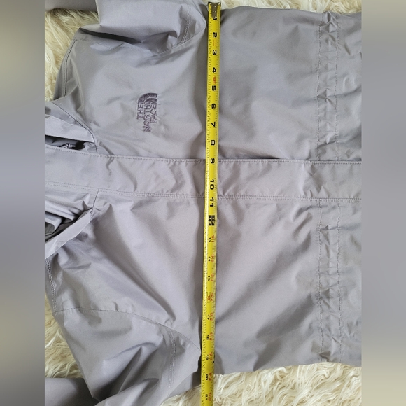 The North Face Women’s Rain Parka Size SP - Picture 13 of 16
